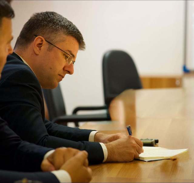 Reorganizarea Romarm într-un holding industrial integrat, sub presiunea necesității de competitivitate