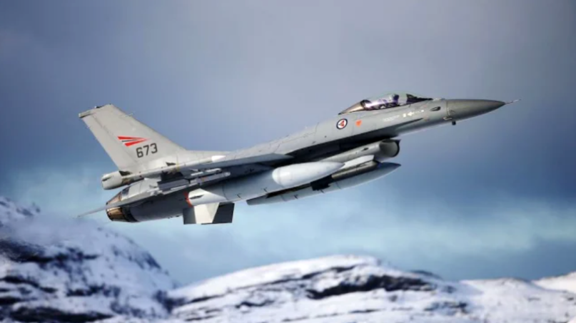 Alertă aeriană în Tulcea după ce o dronă a pătruns în spațiul aerian al României în zona Sulina