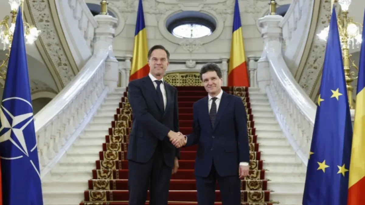 Nicușor Dan și Rumen Radev discută la Bruxelles cu secretarul general al NATO despre securitatea de la Marea Neagră