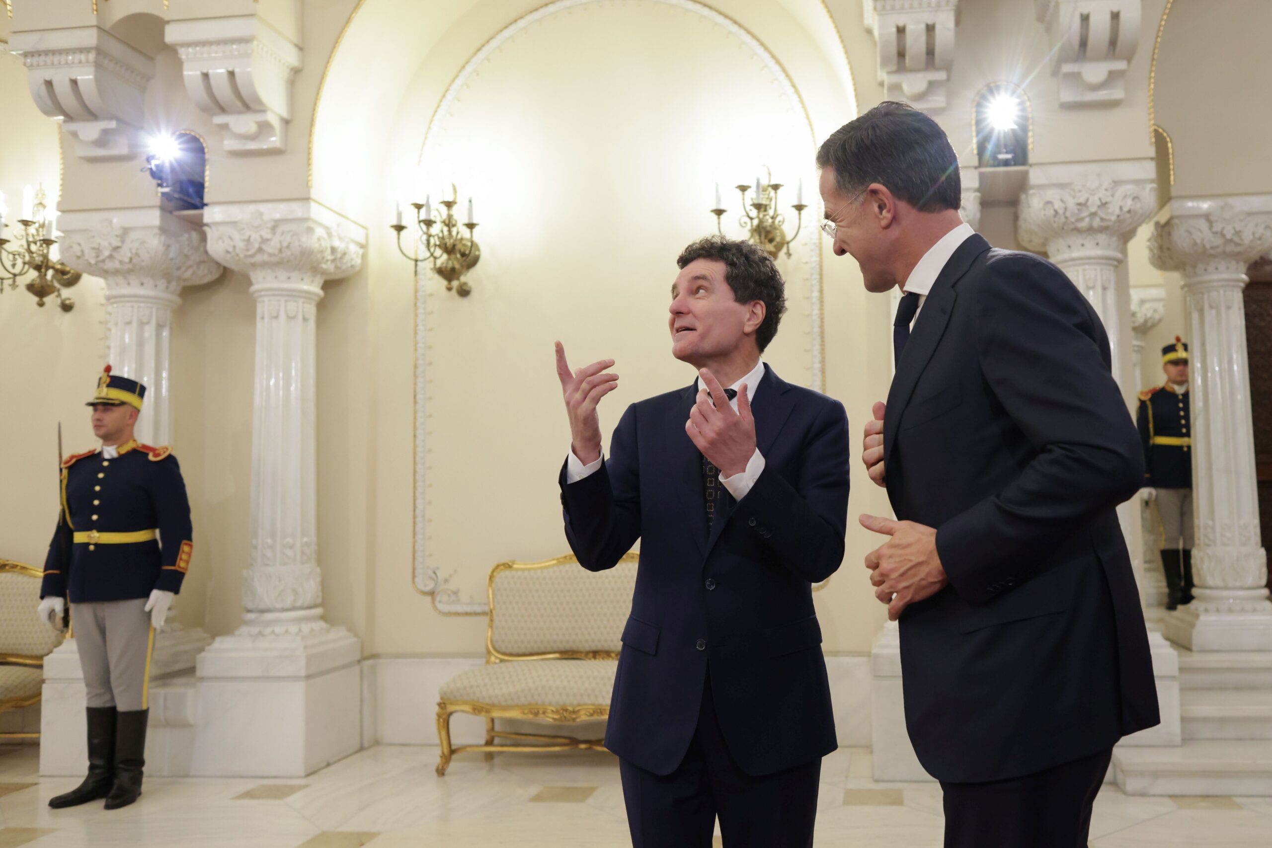 Nicușor Dan și Rumen Radev vor discuta la Bruxelles cu secretarul general al NATO, Mark Rutte