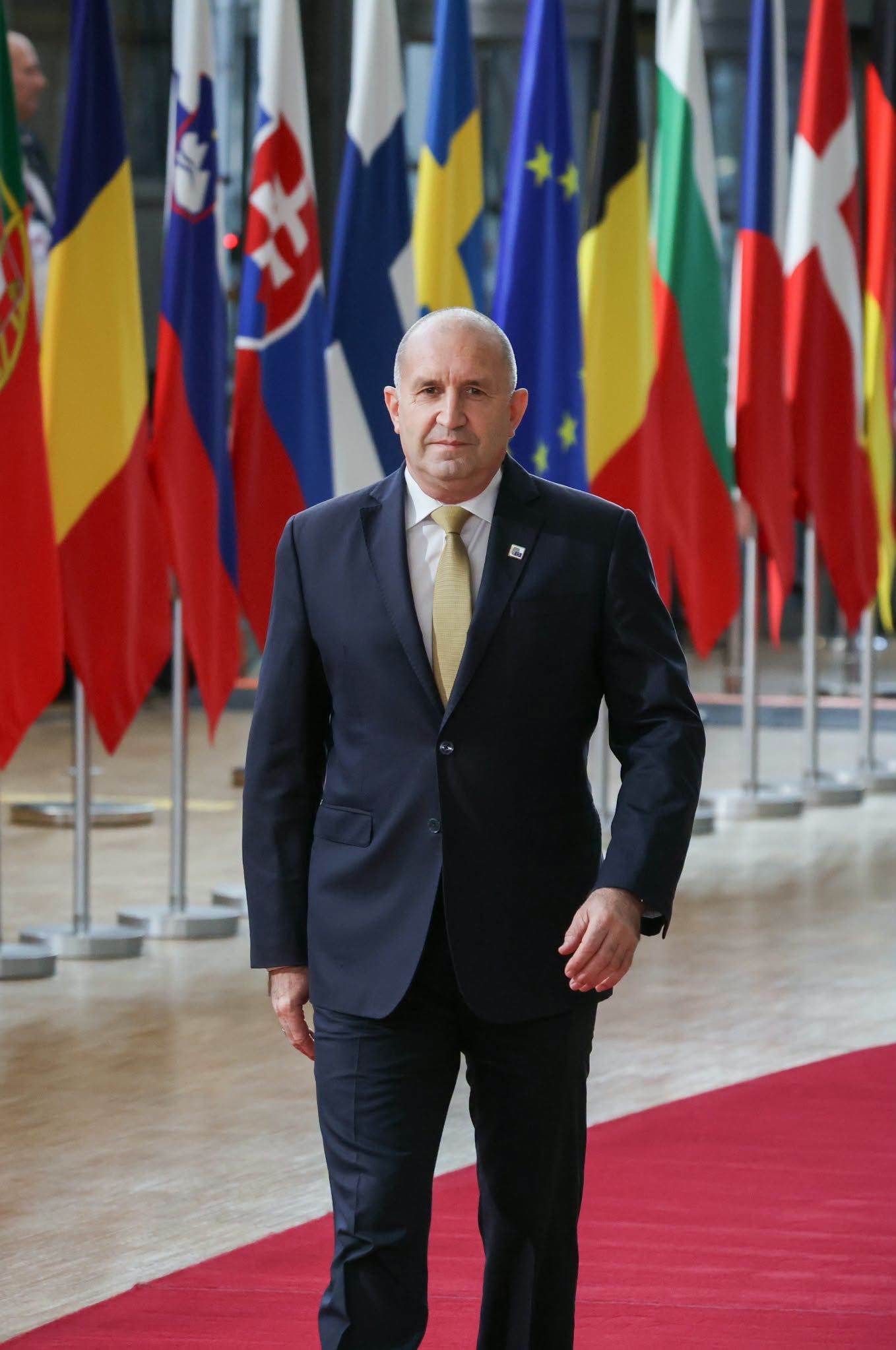 Bulgaria solicită Uniunii Europene un moratoriu pentru protejarea navelor comerciale din Marea Neagră