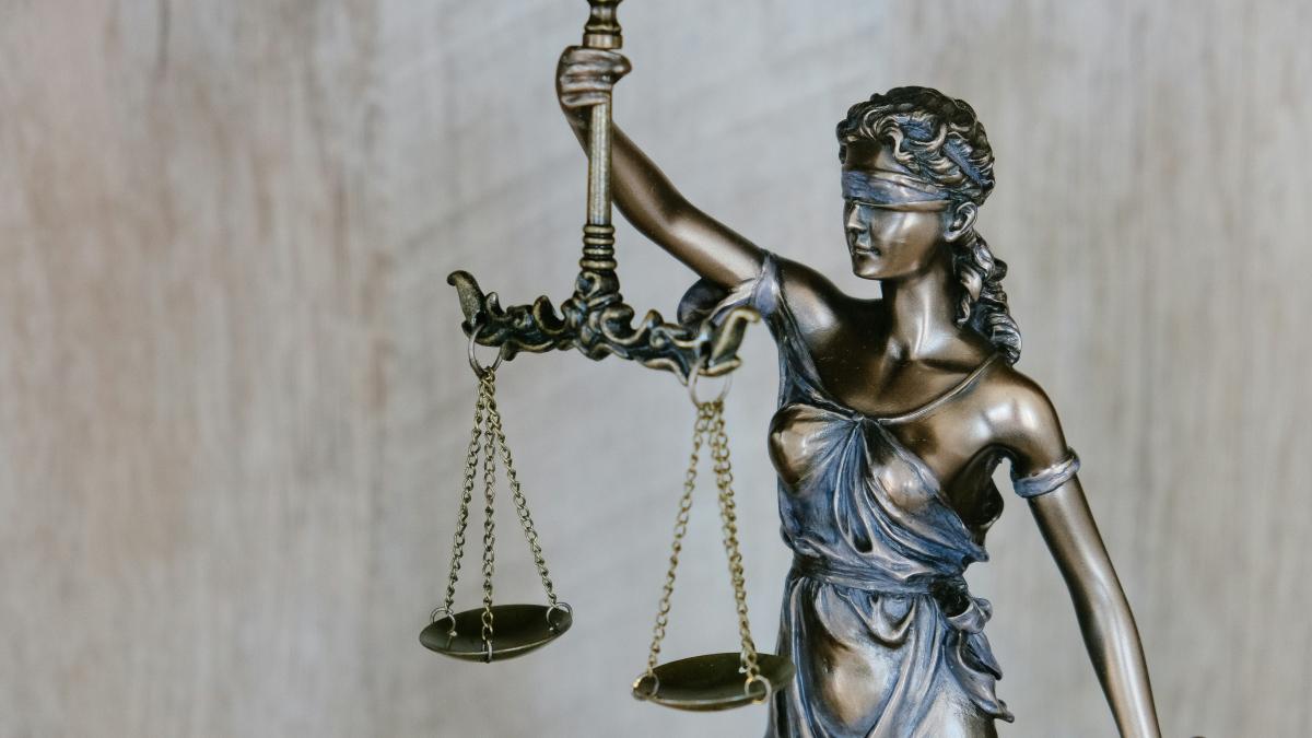 ÎCCJ a câștigat procesul împotriva Guvernului pentru plata a 1 miliard de euro către magistrați