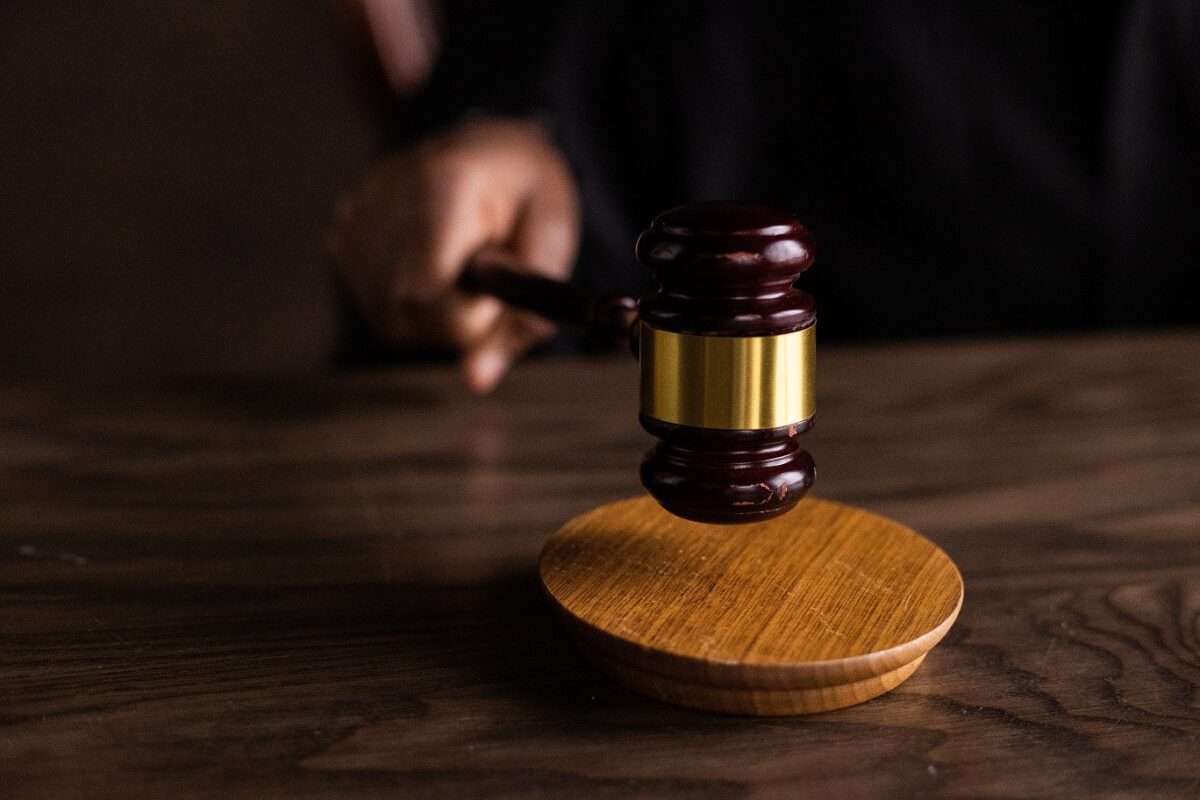 Fiul lui Viorel Micula a pierdut recursul în casație în dosarul accesării bazelor de date ale Poliției
