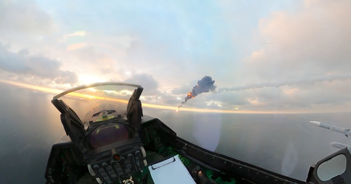 Avioane F-16 au doborât două drone de atac deasupra Mării Negre, confirmă Ministerul Apărării Naționale