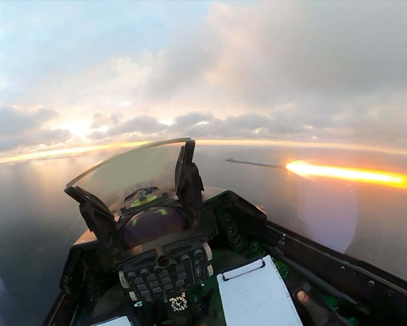 Avioanele F-16 au neutralizat două drone care au intrat neautorizat în spațiul aerian al României