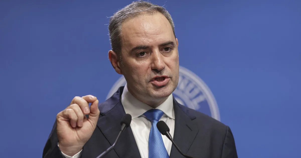 Alexandru Nazare a obținut avizul comisiei parlamentare pentru funcția de ministru la Finanțe