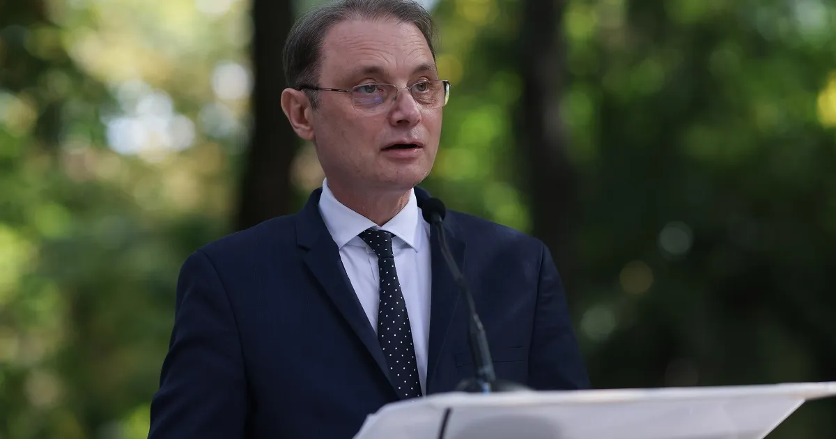 Luca Niculescu a devenit al 73-lea prim-ministru al României