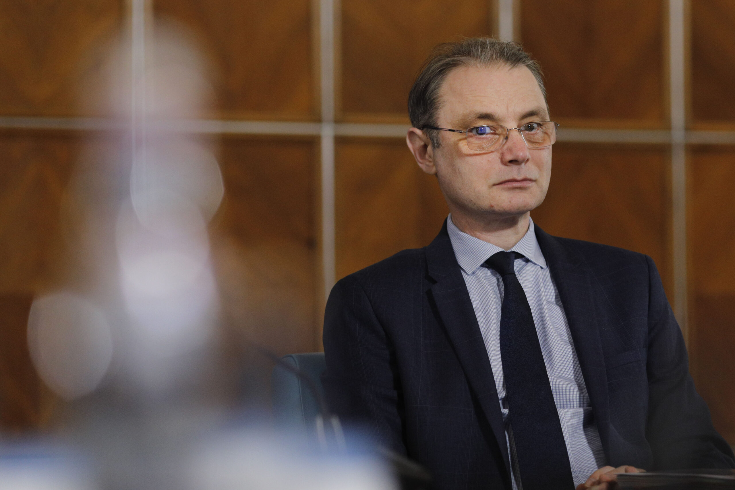 Premierul Luca Niculescu anunță că prima vizită oficială va fi în Republica Moldova