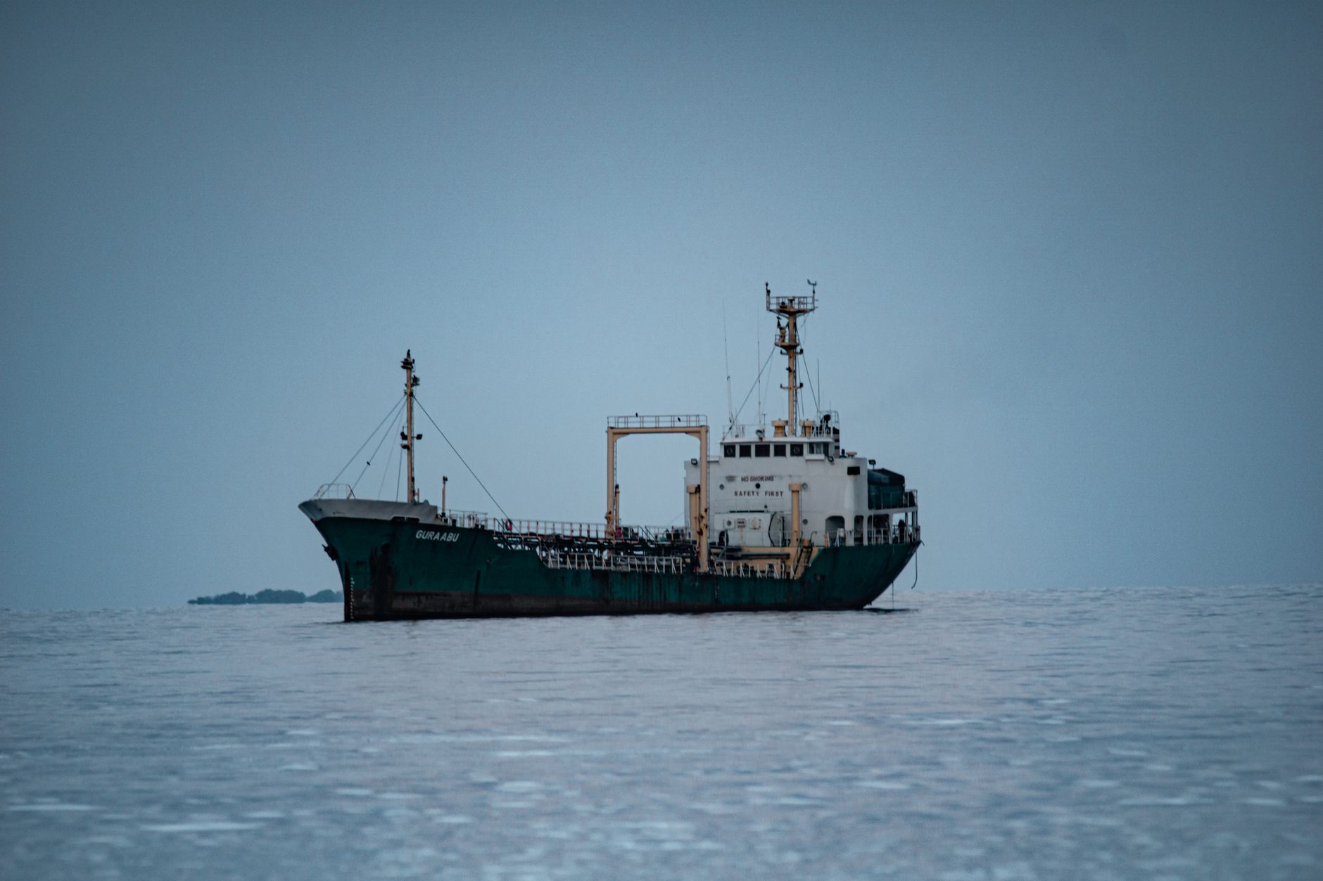 CSAT analizează escaladarea incidentelor maritime din apele teritoriale ale României