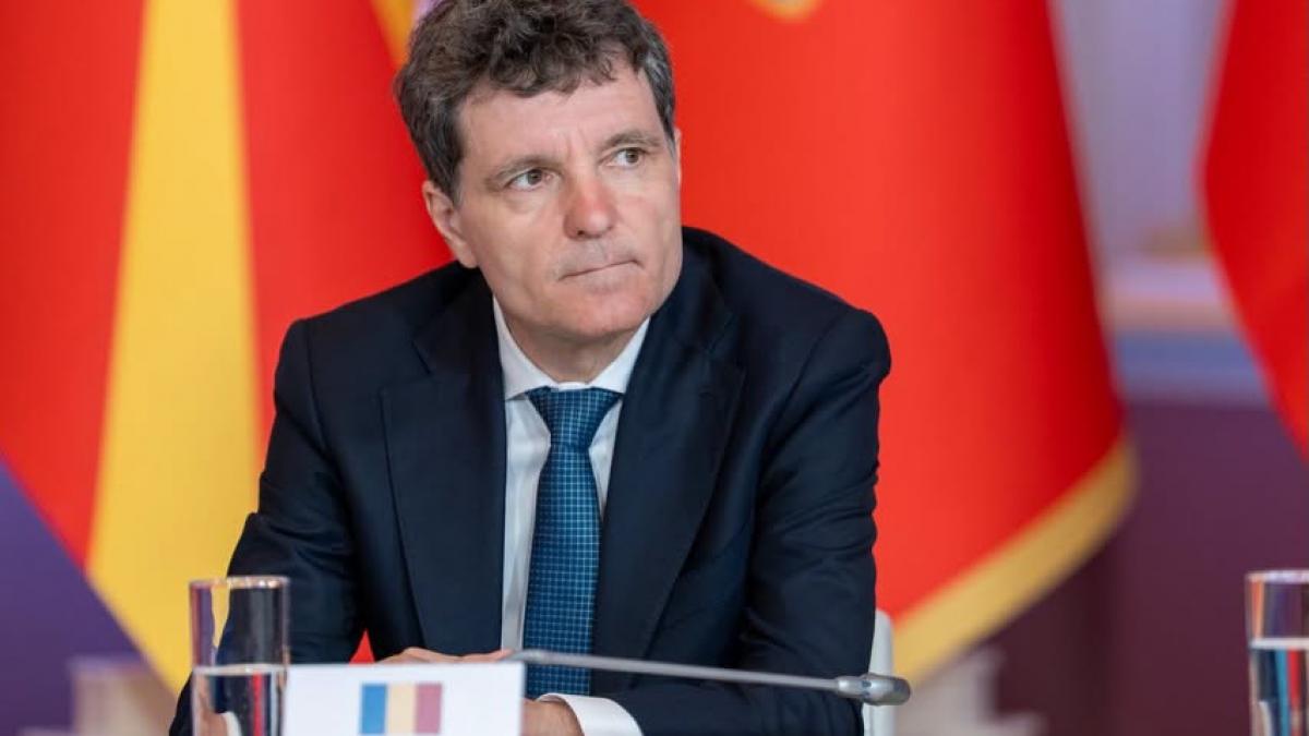 Nicușor Dan confirmă menținerea contractului cu Starlink în ciuda controversei din Ucraina