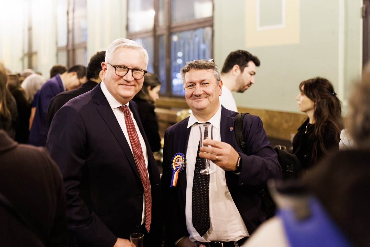 Oleg Ungureanu este rechemat din Lyon pentru a conduce Cancelaria prim-ministrului