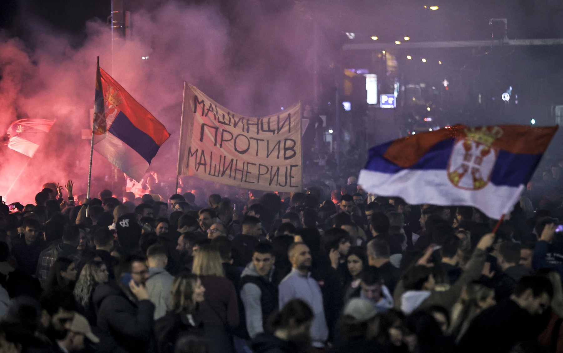 Nicușor Dan transmite felicitări Listei Studenților după rezultatele electorale din Serbia