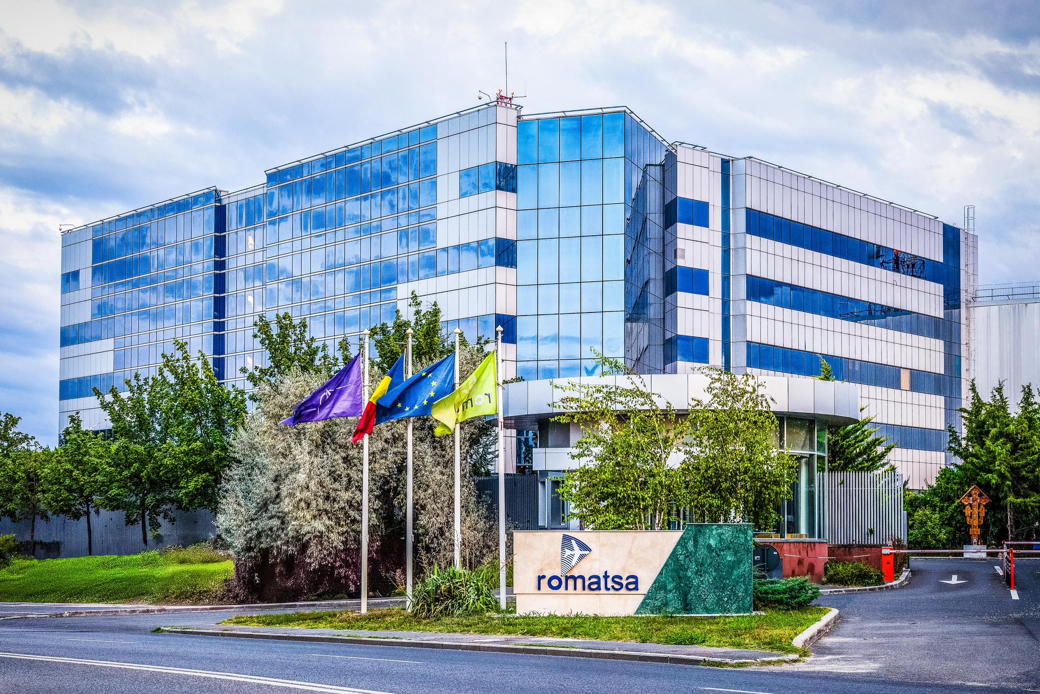 Tribunalul din Bruxelles analizează contestarea blocării conturilor ROMATSA pentru datoriile statului către Pfizer