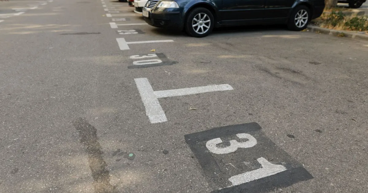 Birocrația locurilor de parcare: proceduri complexe și sancțiuni pentru cetățenii din România