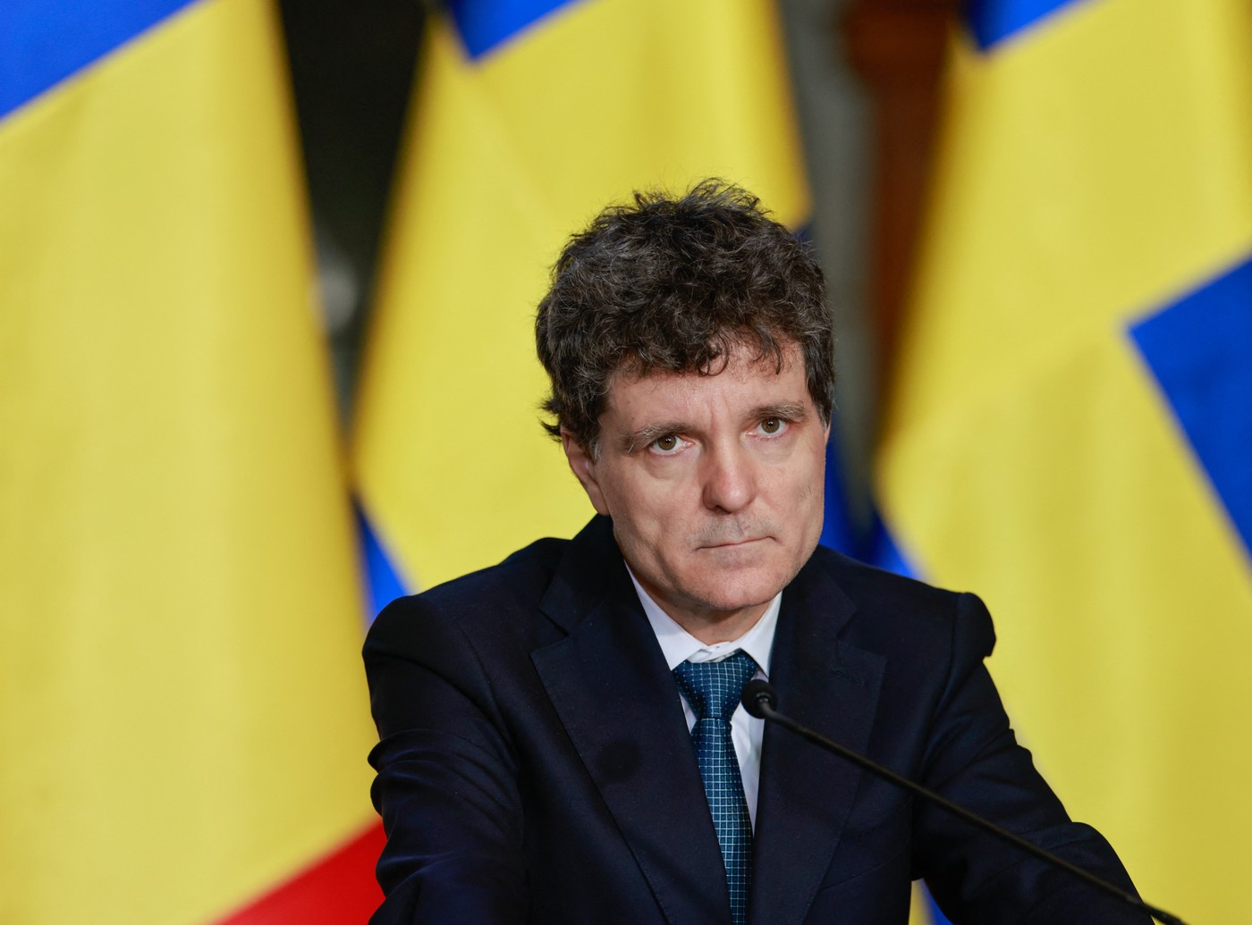 Nicușor Dan reacționează după sabotajul de la Carfil: Rusia duce o campanie premeditată împotriva Europei
