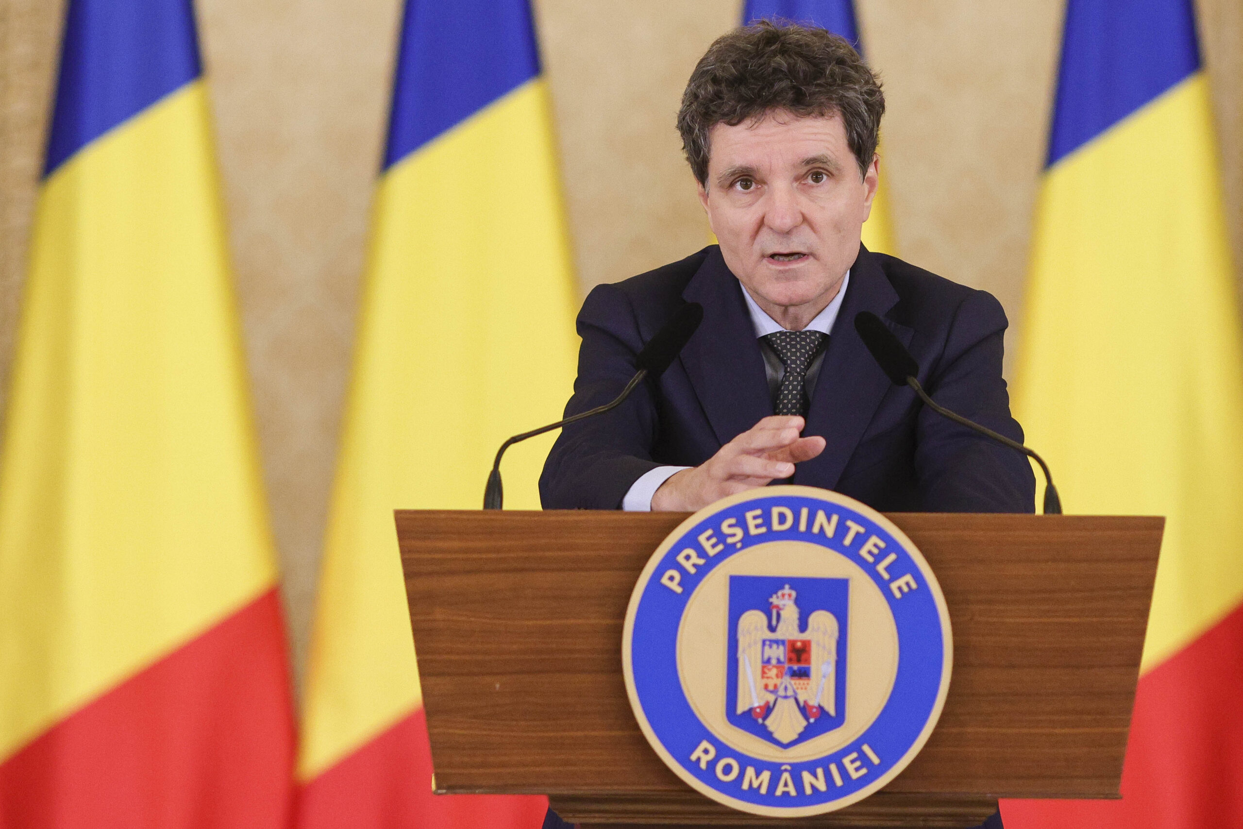 Nicușor Dan condamnă sabotajul de lângă fabrica de armament din Brașov ca parte a unei campanii rusești