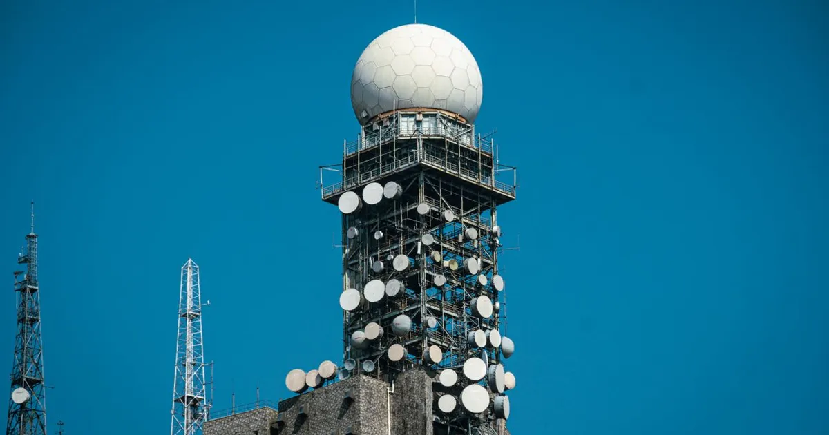 România achiziționează patru sisteme radar mobile pentru Forțele Aeriene