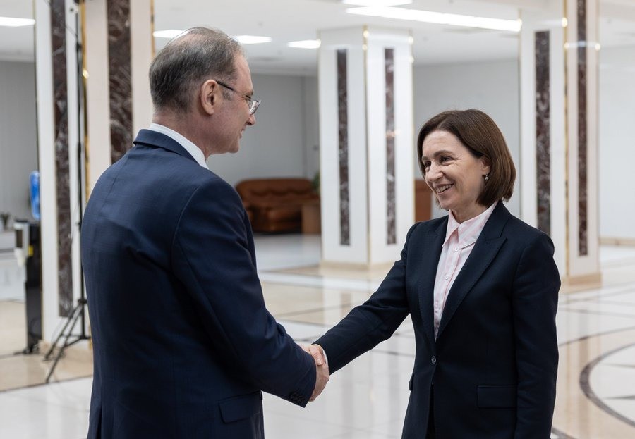 România reconfirmă sprijinul pentru Republica Moldova în urma întâlirii lui Luca Niculescu cu Maia Sandu