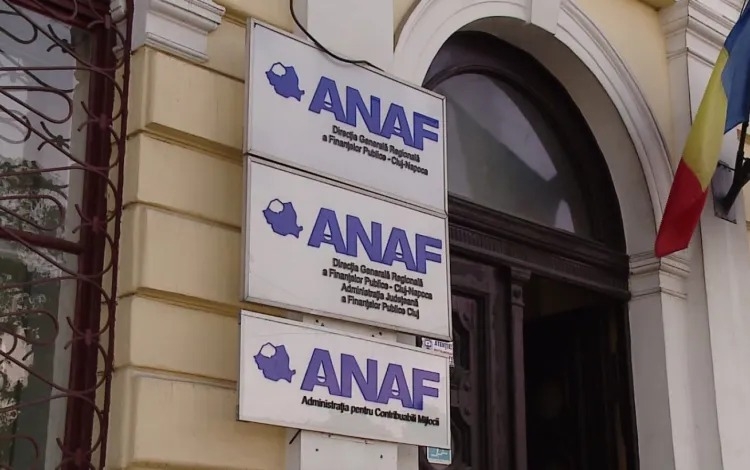 Condamnare pentru un inspector ANAF din Cluj: a asigurat contabilitatea firmelor pe care trebuia să le controleze
