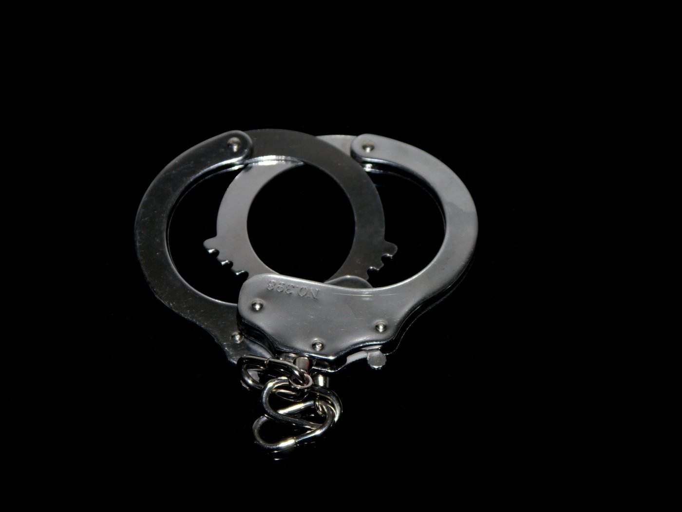 Suspectul ucrainean pentru sabotajul de la CARFIL Brașov a fost arestat în Polonia