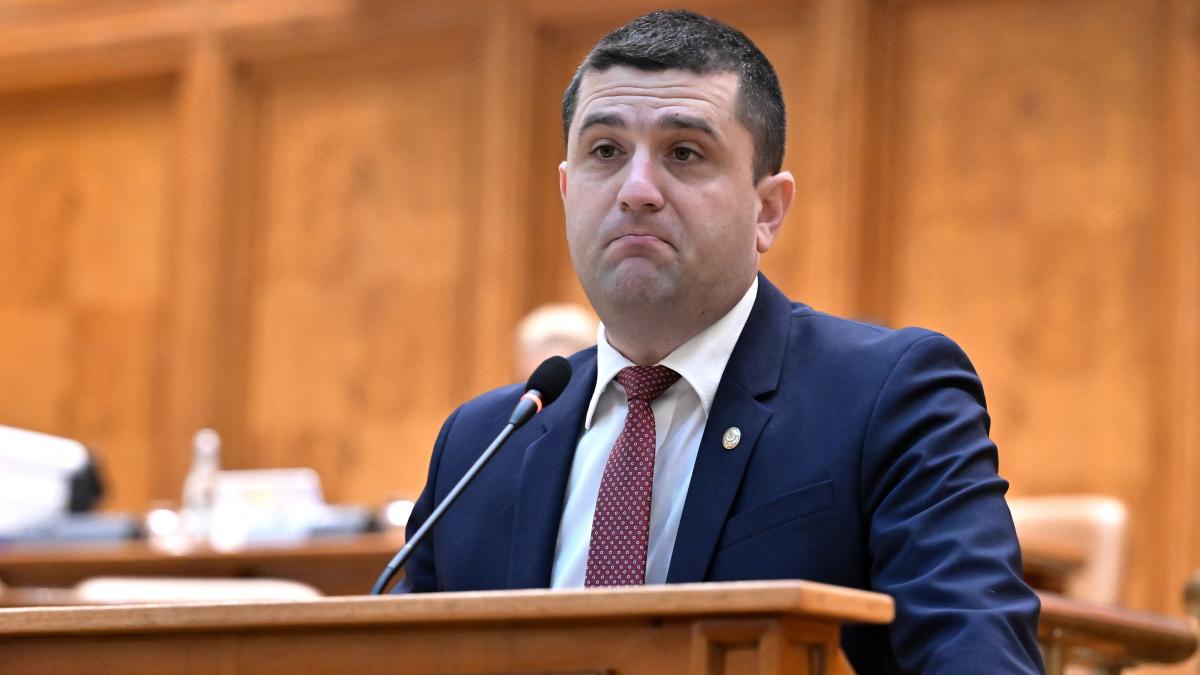 Control la DGArm pentru contractele SAFE: Radu Oprea a dispus verificări, Radu Miruță a reacționat