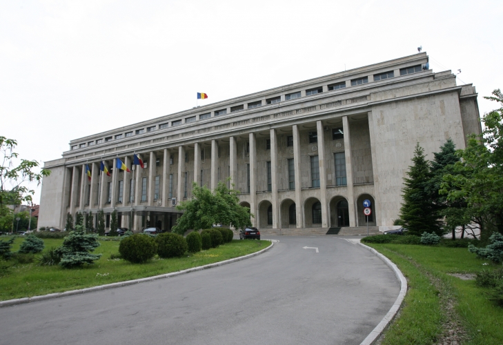 Guvernul a decis înlocuirea a 32 de prefecți și 20 de subprefecți la nivel național