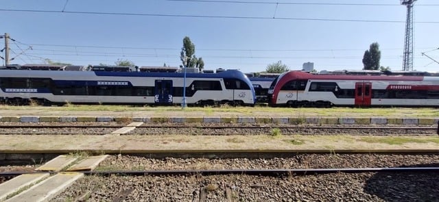 Autoritatea pentru Reformă Feroviară a recepționat 20 de trenuri noi livrate de PESA