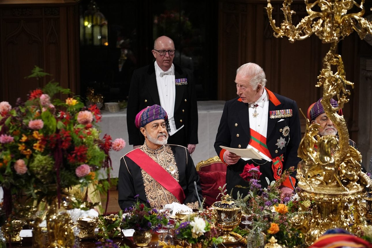 Simbolism și diplomație la Windsor: Banchetul de stat oferit sultanului Omanului de regele Charles al III-lea