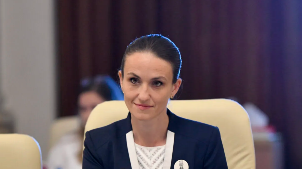 Oana Țoiu susține tranziția de la prezența militară prin rotație la una permanentă a SUA în România