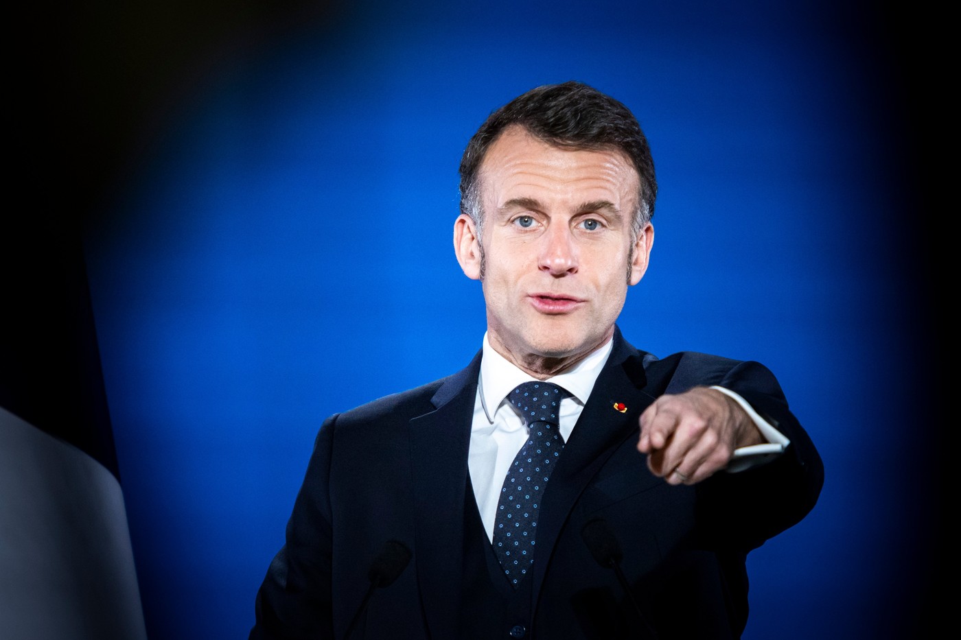 Emmanuel Macron avertizează asupra intensificării atacurilor hibride ruse împotriva Europei și Franței
