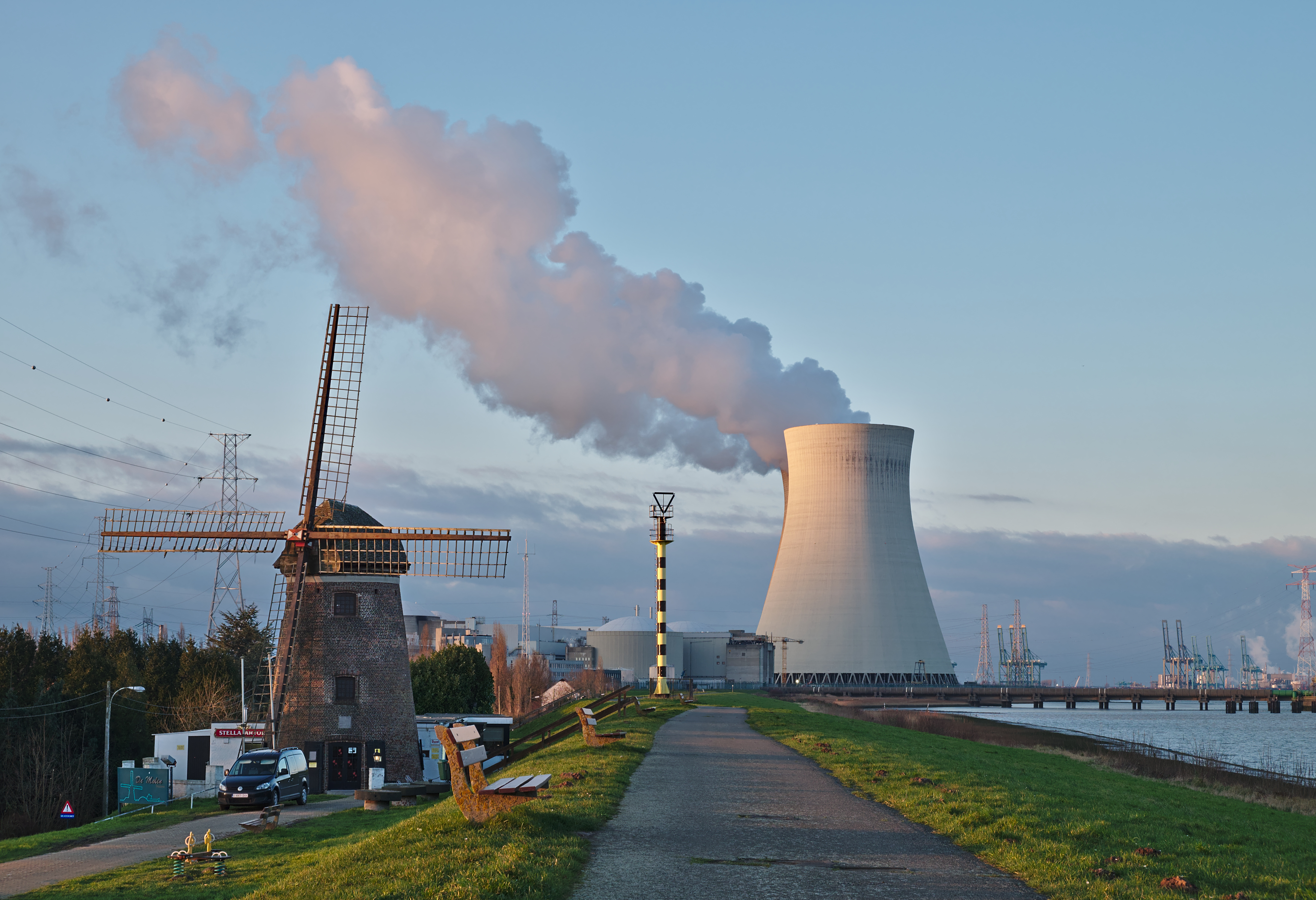 România vizează consolidarea rolului de furnizor de energie nucleară în Europa, conform ministrului Oana Țoiu