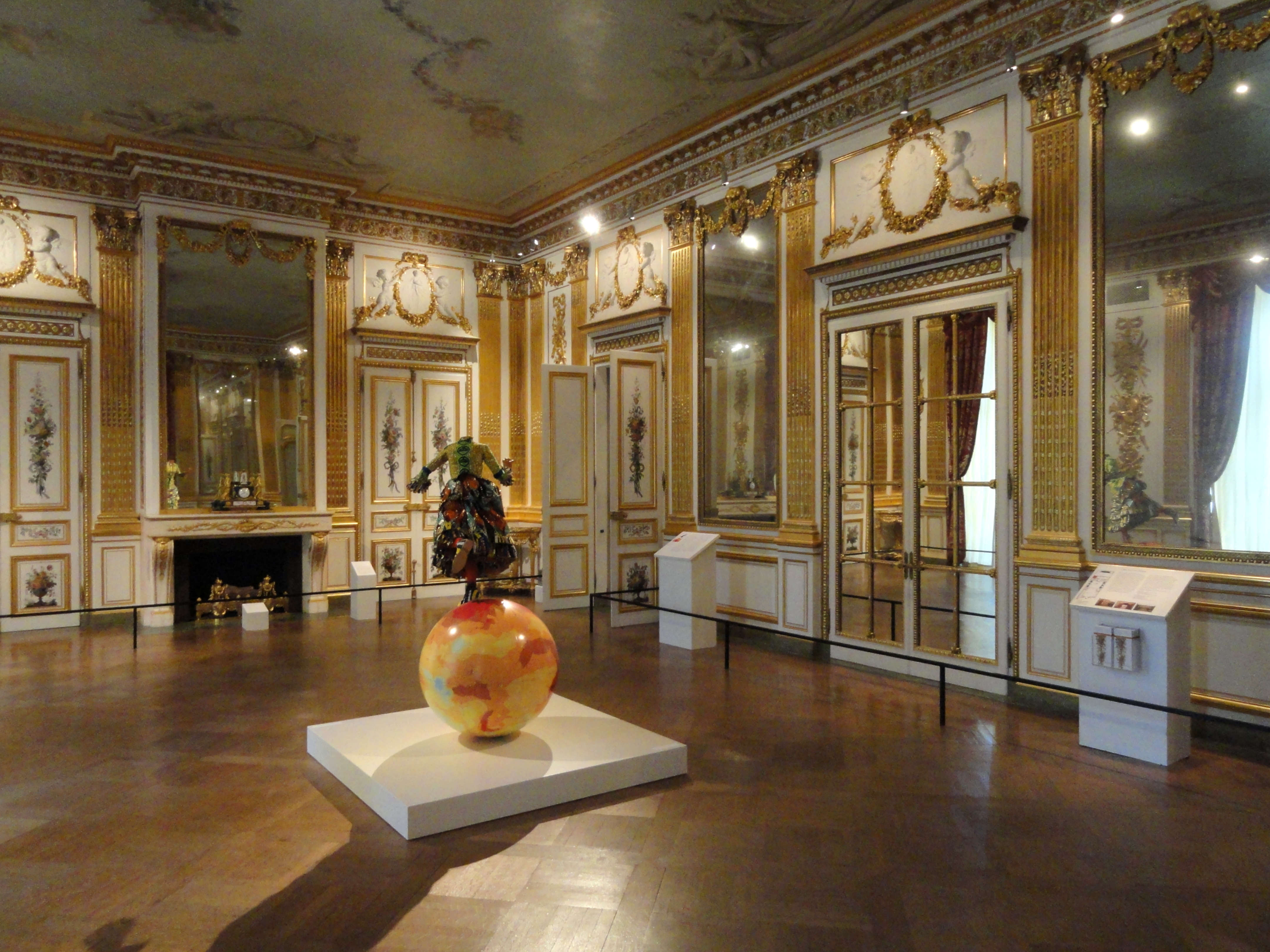 Nicușor Dan celebrează un secol de activitate a Maryhill Museum of Art ca legătură între România și SUA