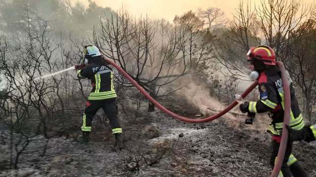 Mesajul lui Ilie Bolojan de Ziua Pompierilor: Recunoaștere pentru curajul și devotamentul ostașilor pompieri
