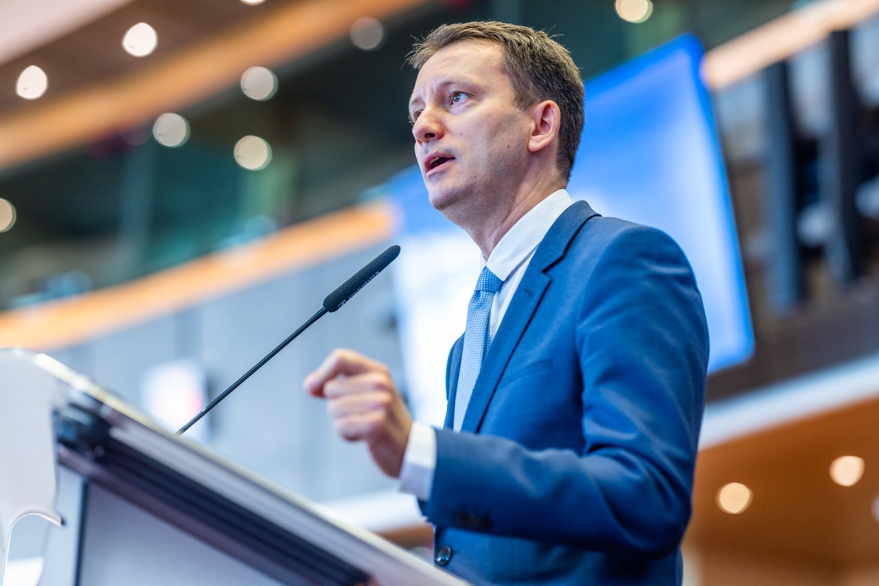 Măsuri de reformă ale statului propuse de Siegfried Mureșan: reducerea numărului de parlamentari și comasarea instituțiilor