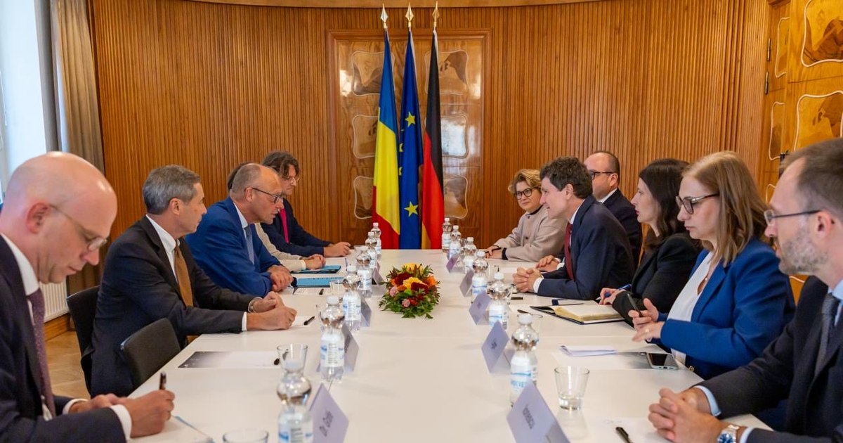 Nicușor Dan a discutat cu Friedrich Merz despre consolidarea Flancului Estic al NATO și parcursul Republicii Moldova
