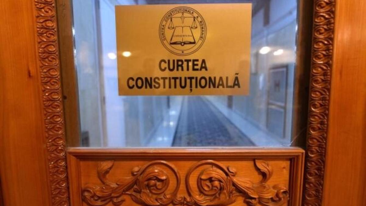 CCR analizează conflictele juridice dintre Guvern și Înalta Curte de Casație, respectiv Parlament