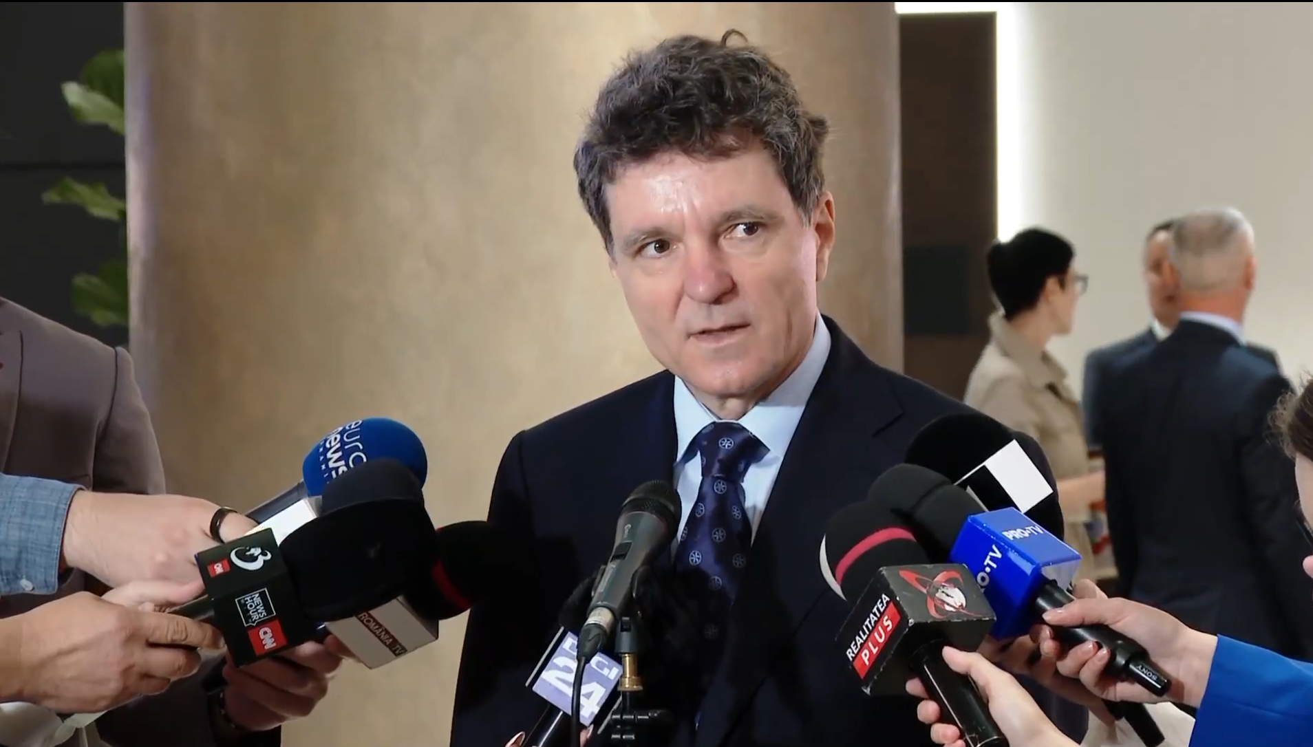 Nicușor Dan despre riscul unui atac al Rusiei asupra NATO: Alianța trebuie să fie pregătită