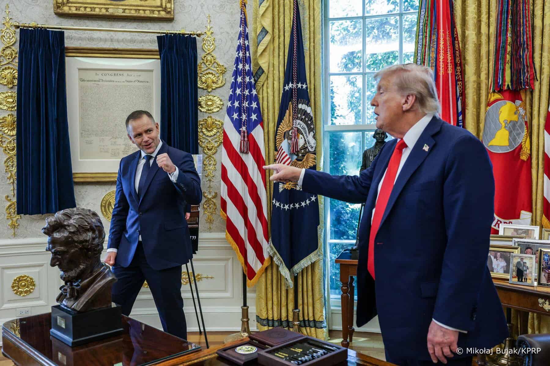 Polonia pregătește înființarea unei baze militare permanente a SUA, care ar putea purta numele Fort Trump