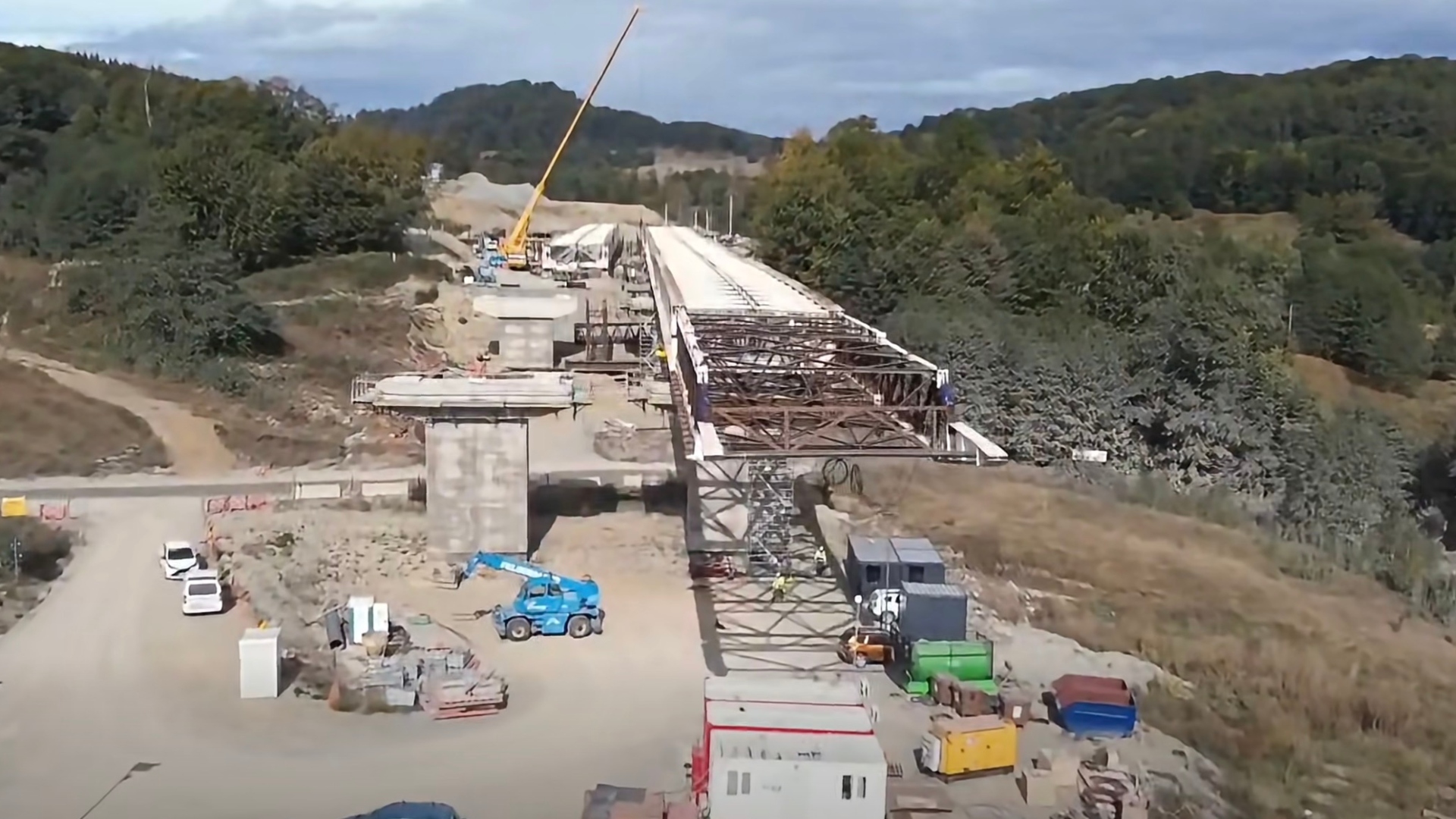 Demararea lucrărilor de lansare a tablierului metalic pentru Viaductul 23 pe Autostrada A1
