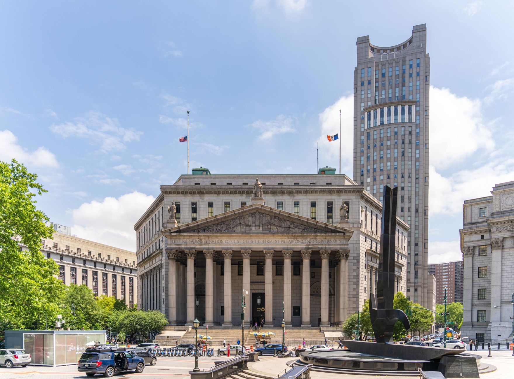 Paul de România solicită suspendarea extrădării către România în fața Curții de Apel din Paris