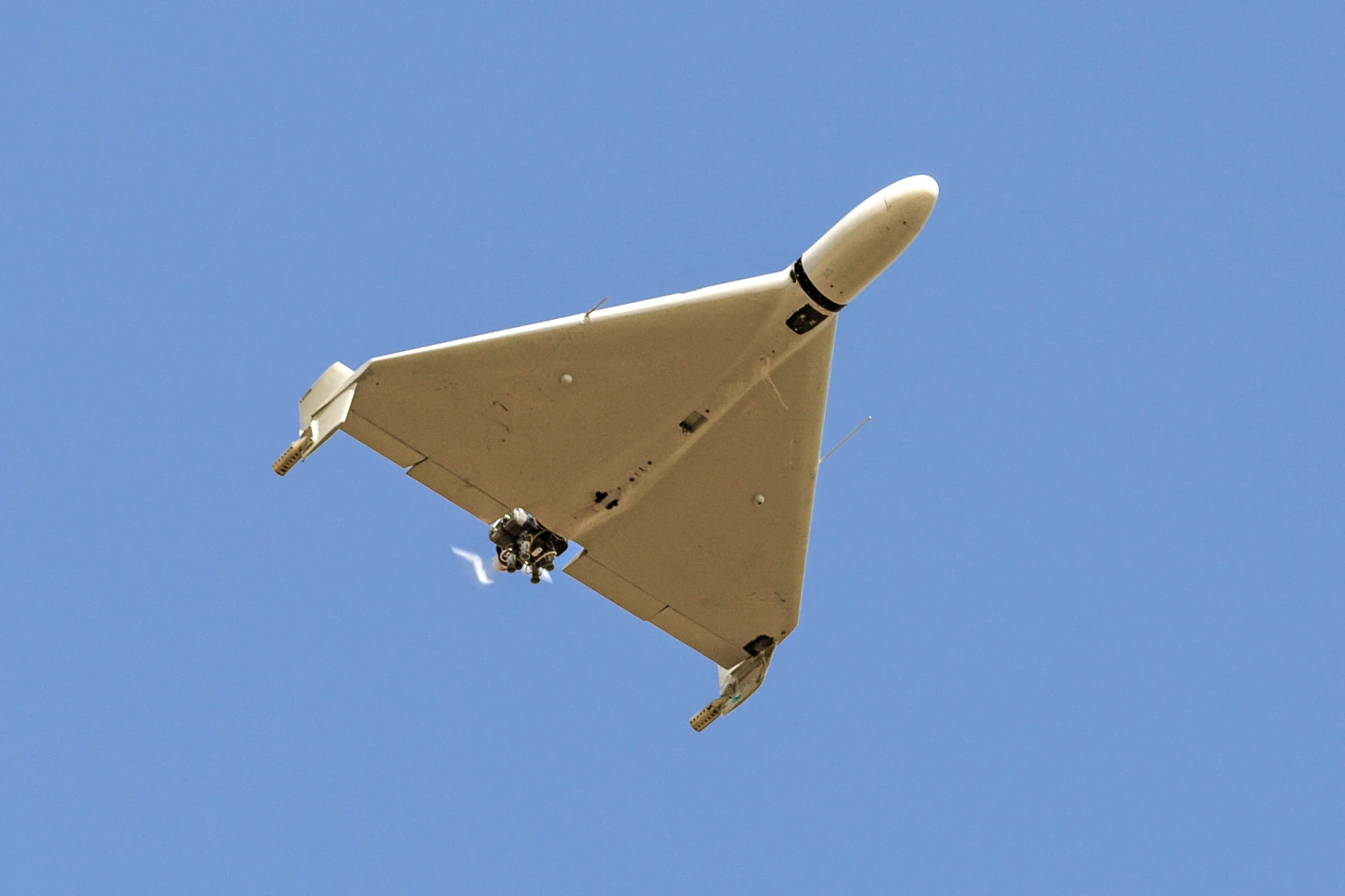 Spațiul aerian din nordul Republicii Moldova a fost închis temporar după survolarea cu drone