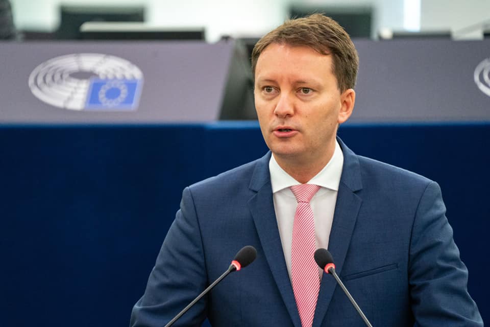 Siegfried Mureșan a depus programul de guvernare: reforma statului este prioritatea principală