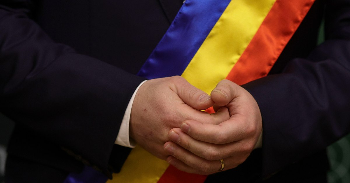 Disputa juridică privind încetarea mandatelor primarilor în caz de conflict de interese