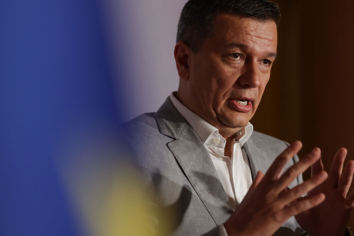 Solicitarea unei comisii de anchetă privind presupusa implicare a SUA în demiterea Guvernului Bolojan