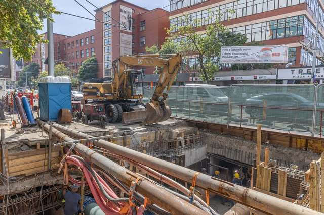 Modernizarea rețelei de termoficare din București: 438 de blocuri vor avea apă caldă și căldură garantată