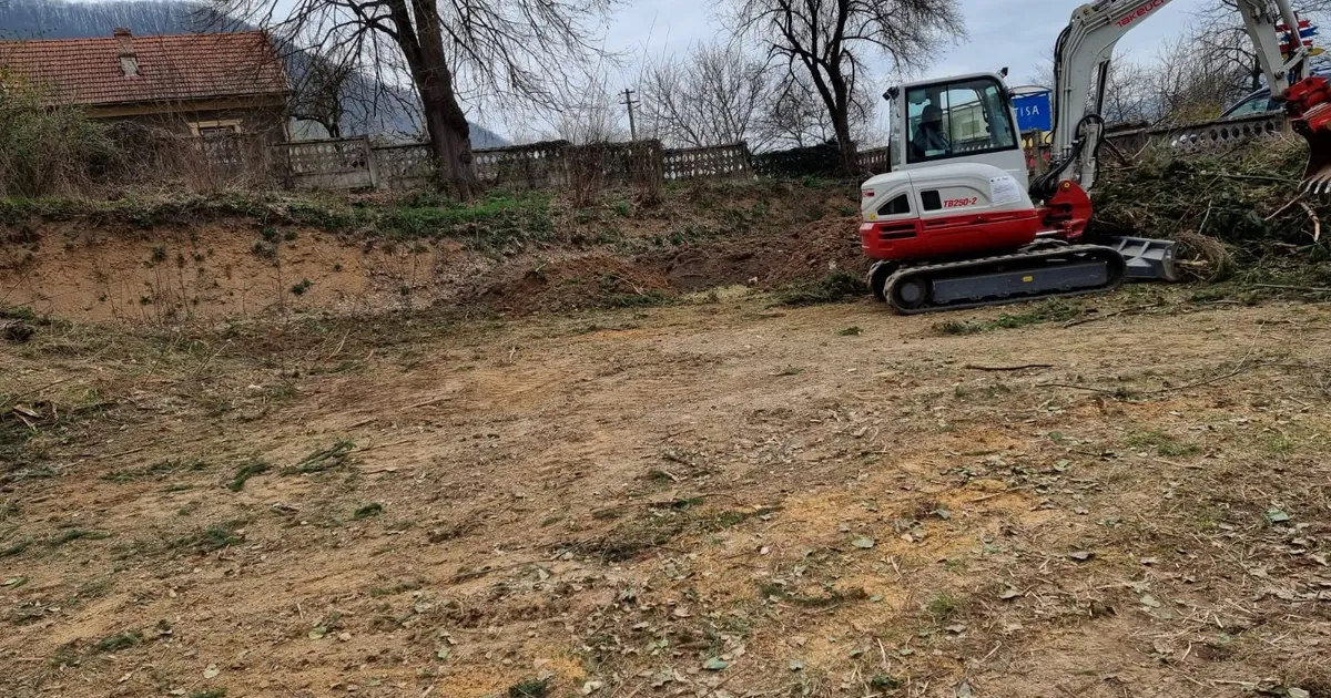Stagnare administrativă în comuna Burjuc: licitația pentru canalizare de două ani nu se finalizează