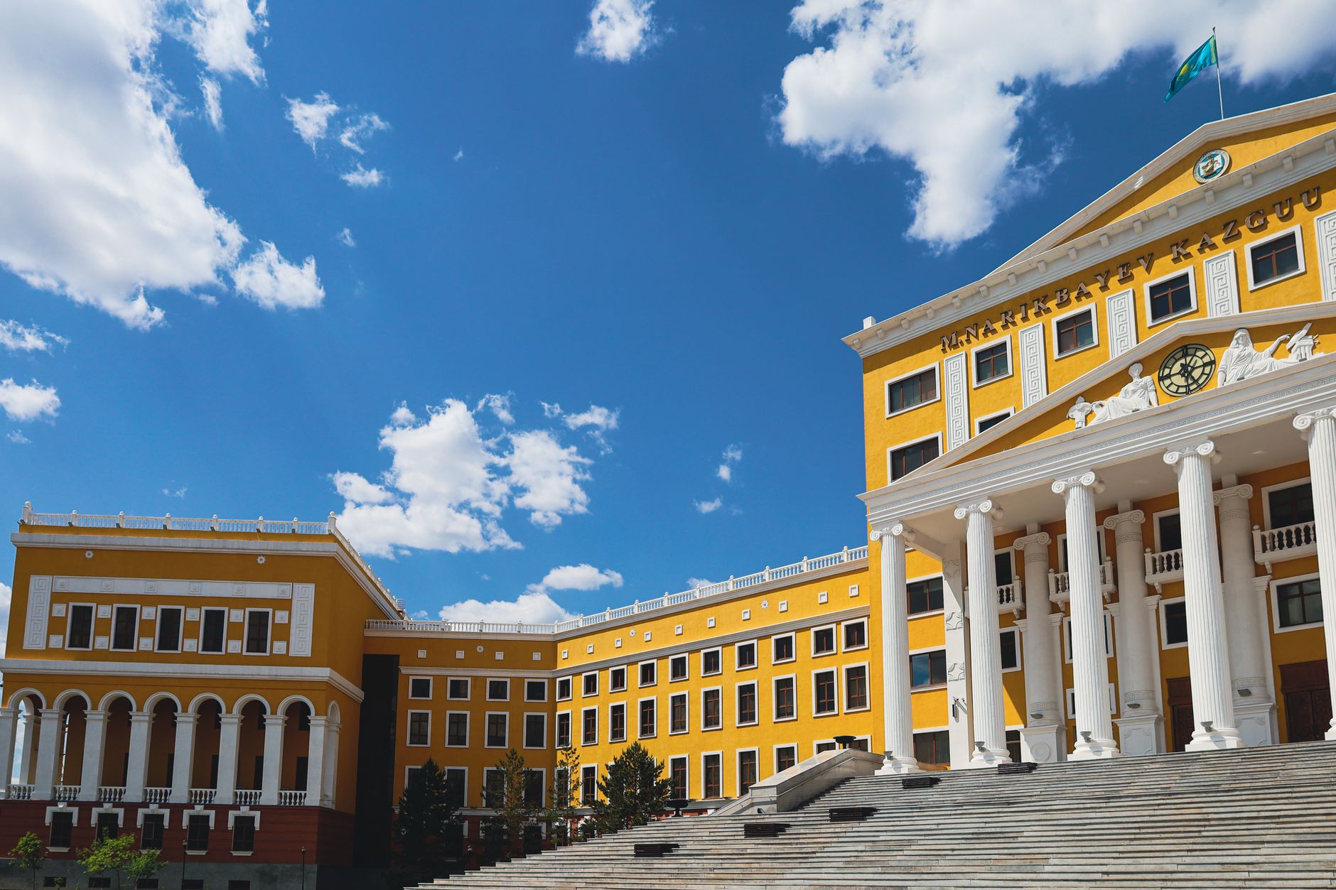 Detașări în misiunile diplomatice ale României: 48 de angajați SPP au lucrat la MAE