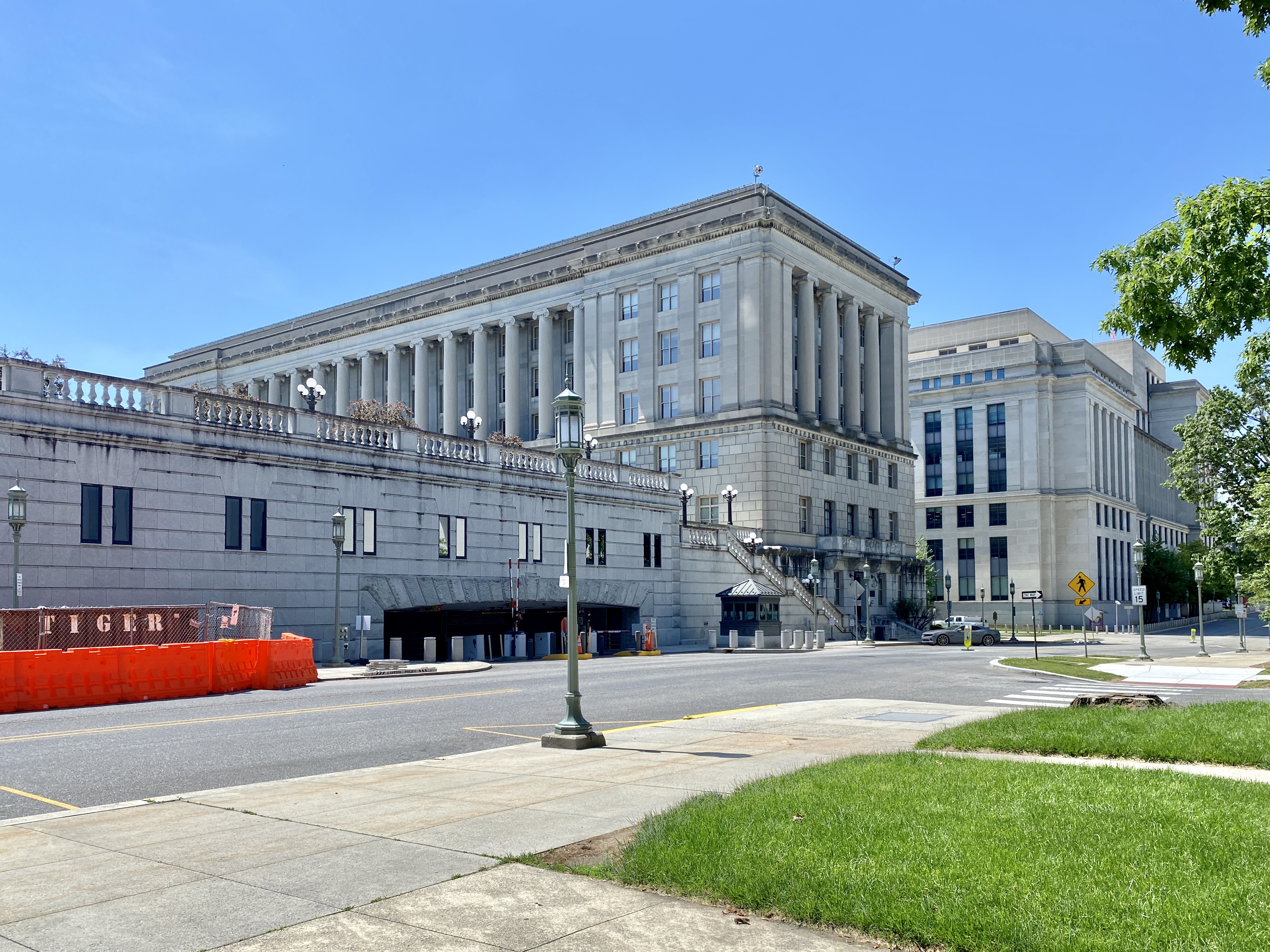 Curtea Constituțională analizează sesizarea președintelui Nicușor Dan privind Legea vânătorii