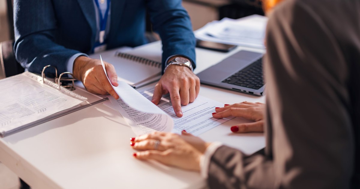 Fraudă bancară: Diferența juridică dintre autentificarea tehnică și autorizarea plății de către client