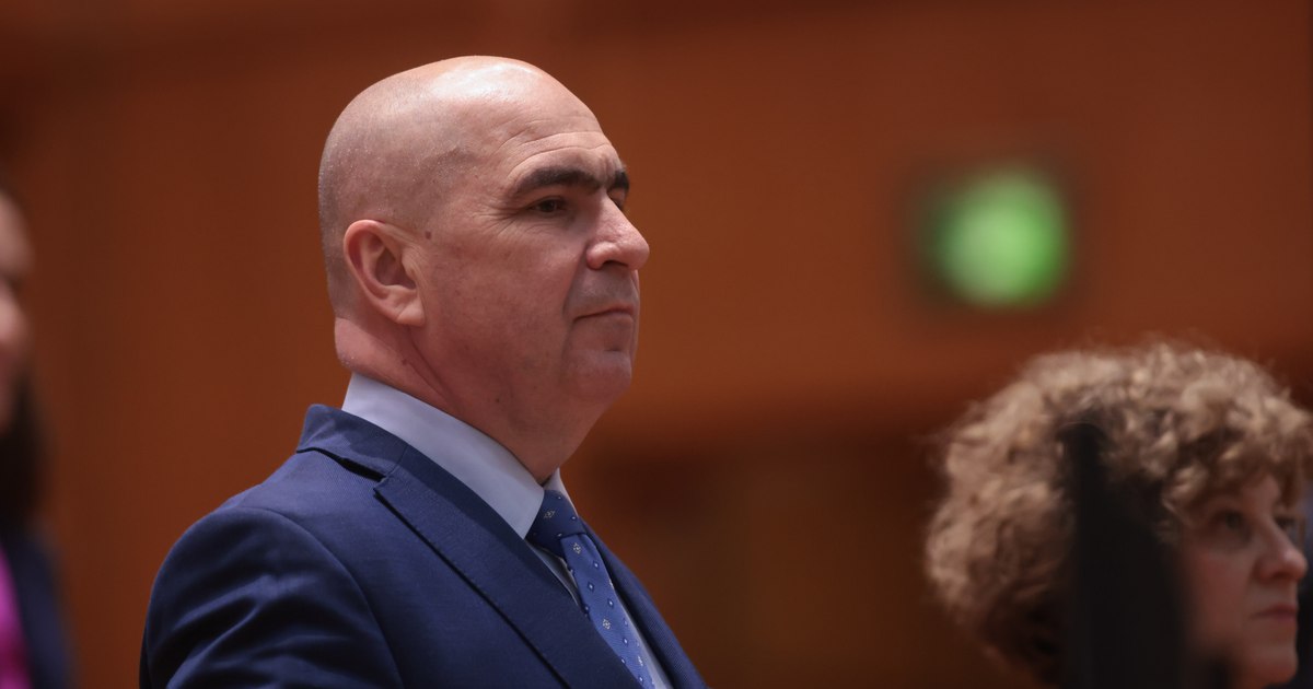 Ilie Bolojan a fost huiduit în Parlament în timpul dezbaterilor pentru învestirea Guvernului Mureșan